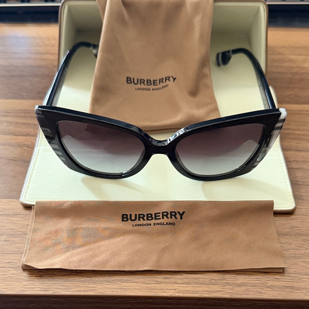 Burberry Women's Black Gradient Sunglasses